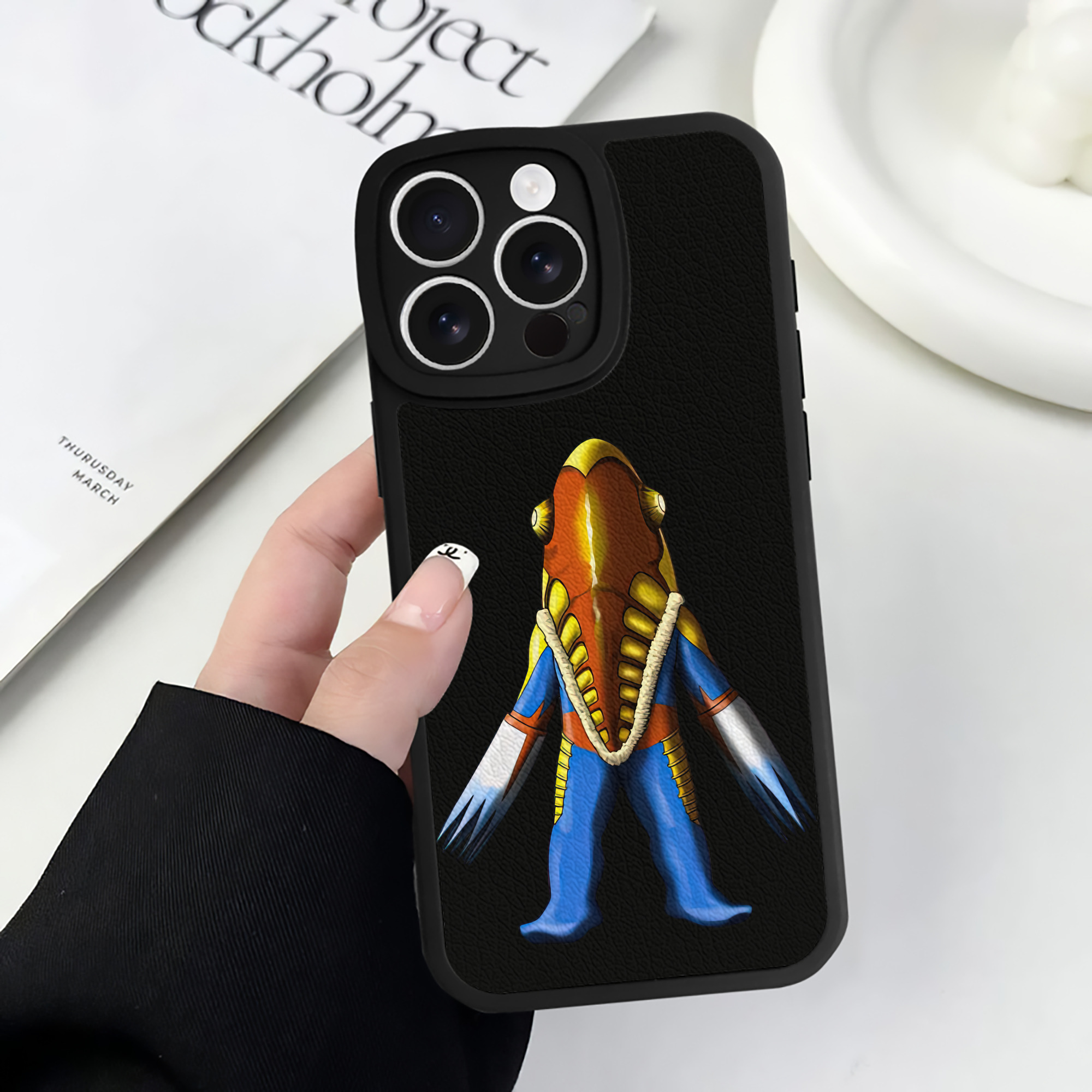 （画像用） ウルトラマン Ultraman 【iPhone 16シリーズ対応】シリコンスマホケース（レザー調） 材質：シリコン